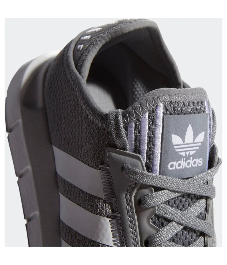 adidas-swift-run FY2159