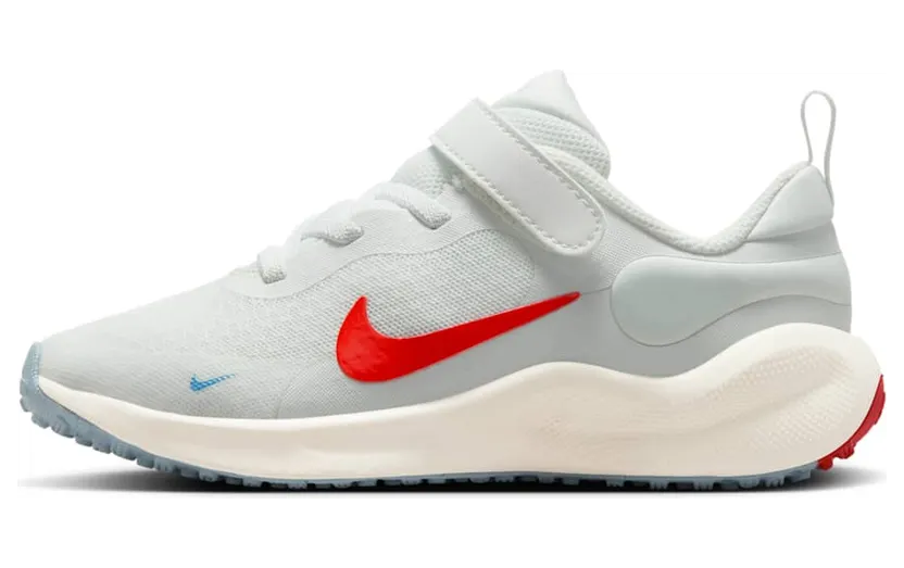 Nike Revolution 7 FB7690-104