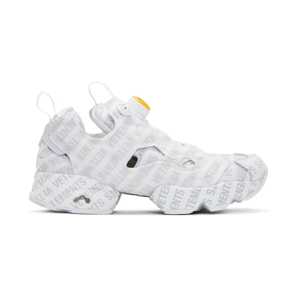 VETEMENTS White Reebok Classics Edition Logo Emoji Instapump Fury Sneakers (CN3765)