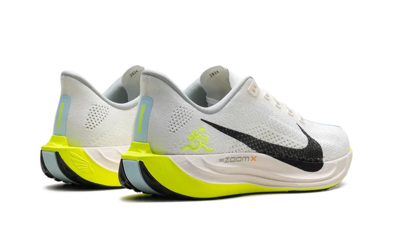 Nike Pegasus Plus “Sail / Pale Ivory / Volt Black” (HQ3451-101)