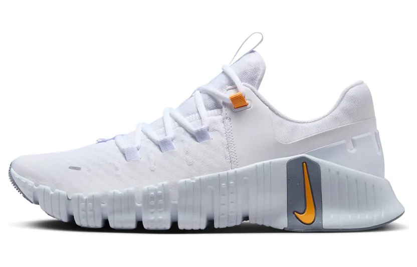 Nike Free Metcon 5 “White Football Grey” (DV3949-102)