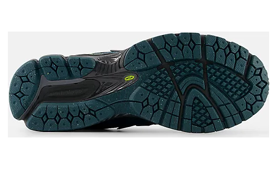 New Balance 1906 “Medusa Green Black”: donkergroen als nieuw neutraal (5)