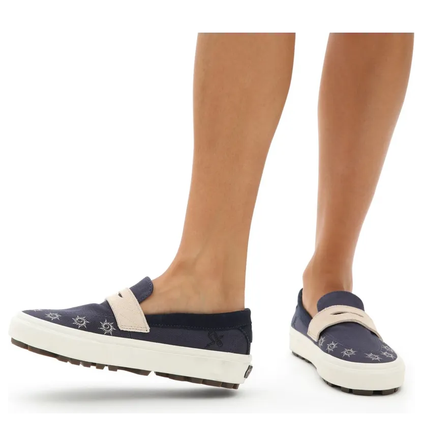 vans-style VN0A4U1C4UA