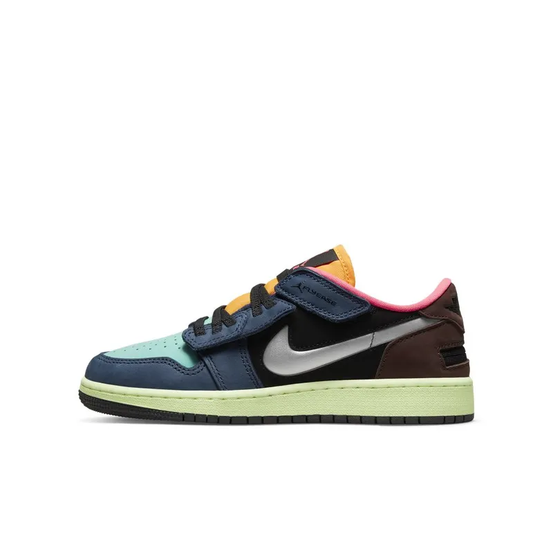 Air Jordan 1 Low FlyEase Older Kids’ Brown (DN4639-201)