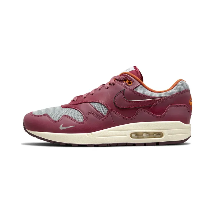 Nike x Patta Air Max 1 Waves “Metallic Silver / Light Mulberry / Coconut Milk / Rush Maroon” (DO9549-001)
