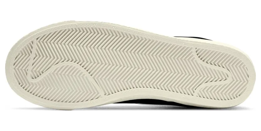 nike-blazer DA4672-001