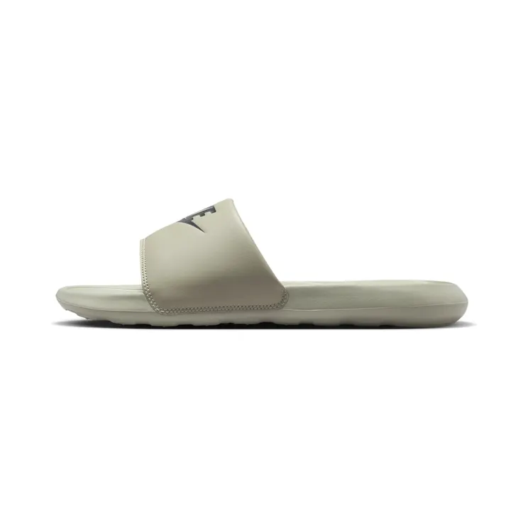 nike-victori-one CN9675-305