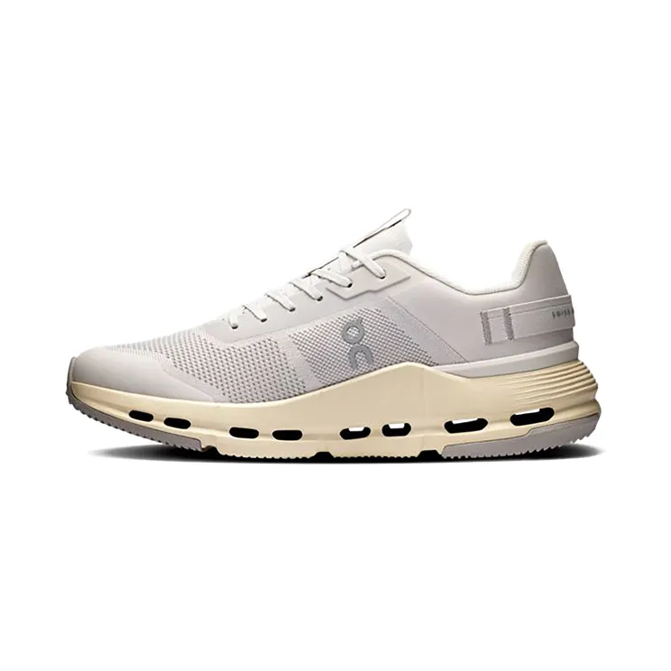 On Running Cloudnova Form 2 TT “Wolf Cream” (3WF10553244)