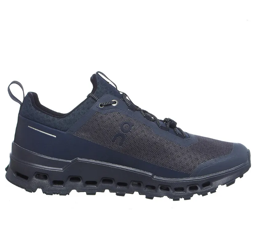 on-running-sneaker 4499092