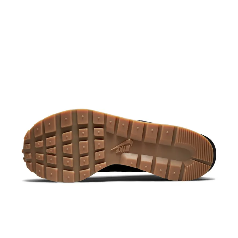 Nike x Sacai VaporWaffle Black Gum (DD1875-001)