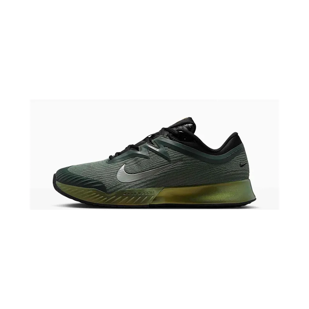 Nike Vapor Pro 3 PRM Hard Court “Camo Green / Pure Platinum / Black / Metallic Gold” (IO3836-300)