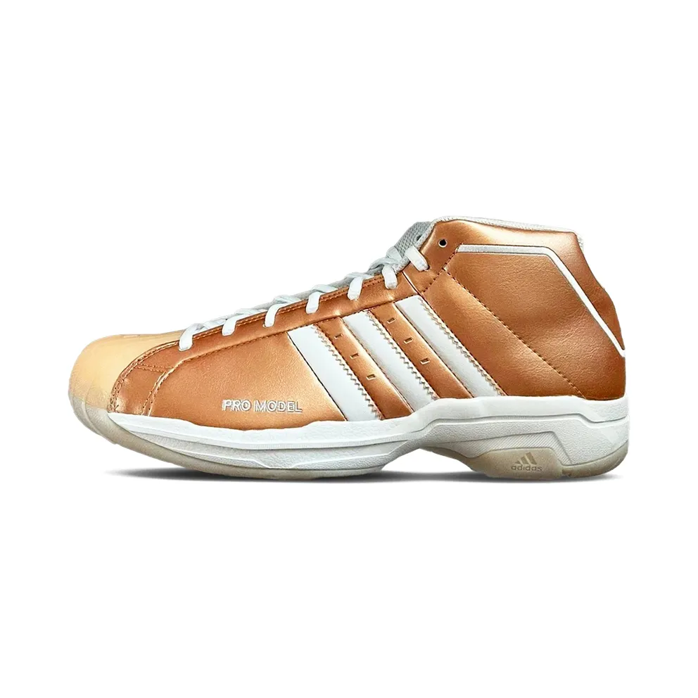 Adidas Pro Model 2G “Gold Medal” (FV8384)