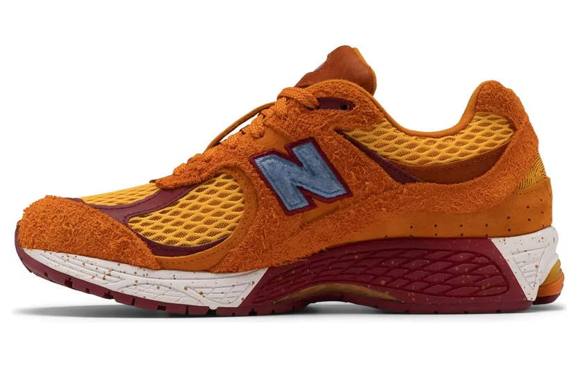 new-balance-sneaker ML2002R1