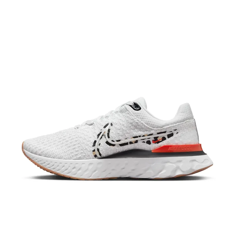 Nike React Infinity Run Flyknit 3 “Platinum Tint / Team Orange / Black / Metallic Summit White” (DZ5215-001)