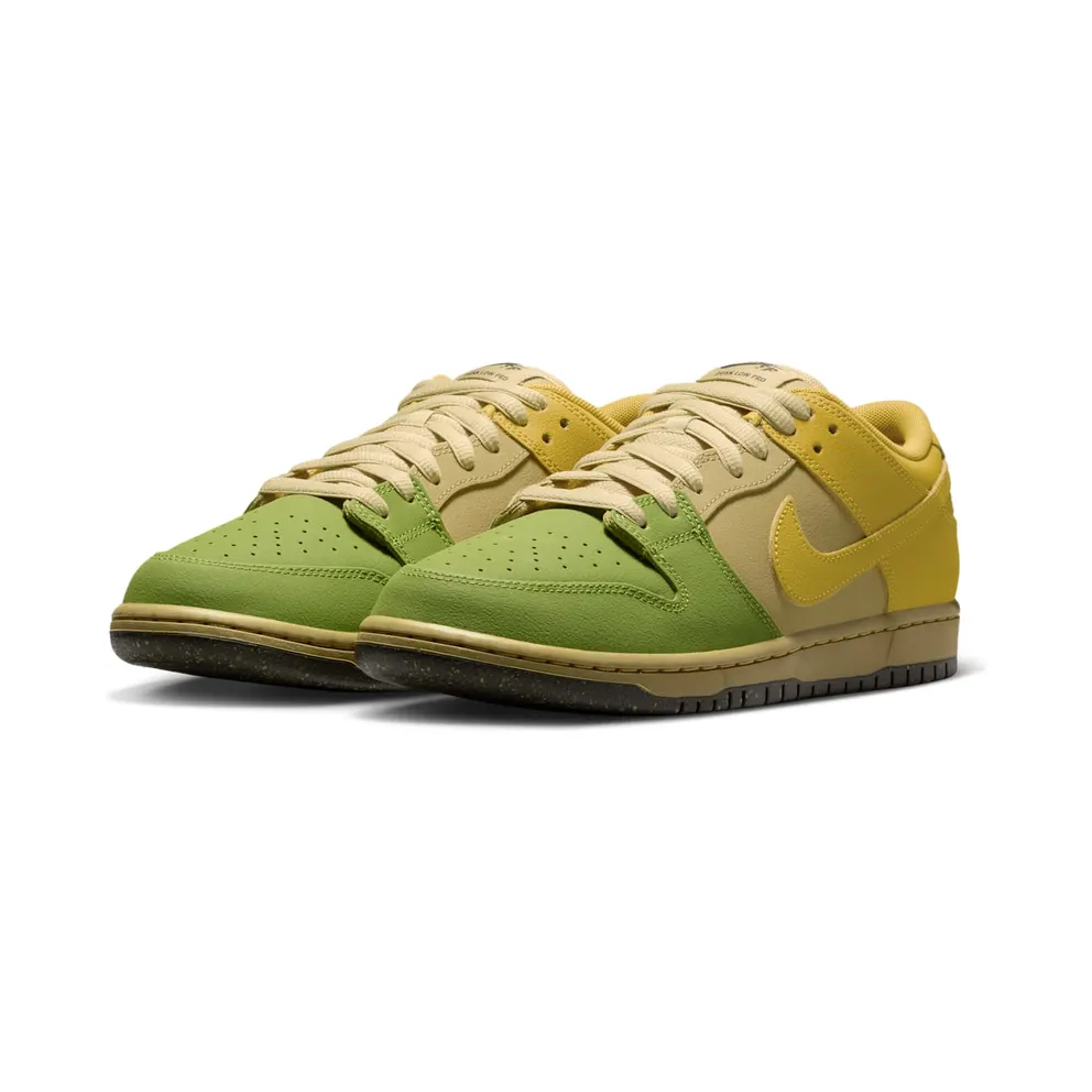 Nike SB Dunk Saffron Quartz/Pear/Buff Gold/Saffron Quartz (IO0427-300)
