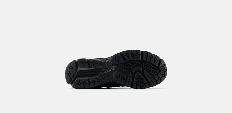 New Balance 1906R “Black Phantom” (M1906RLB)