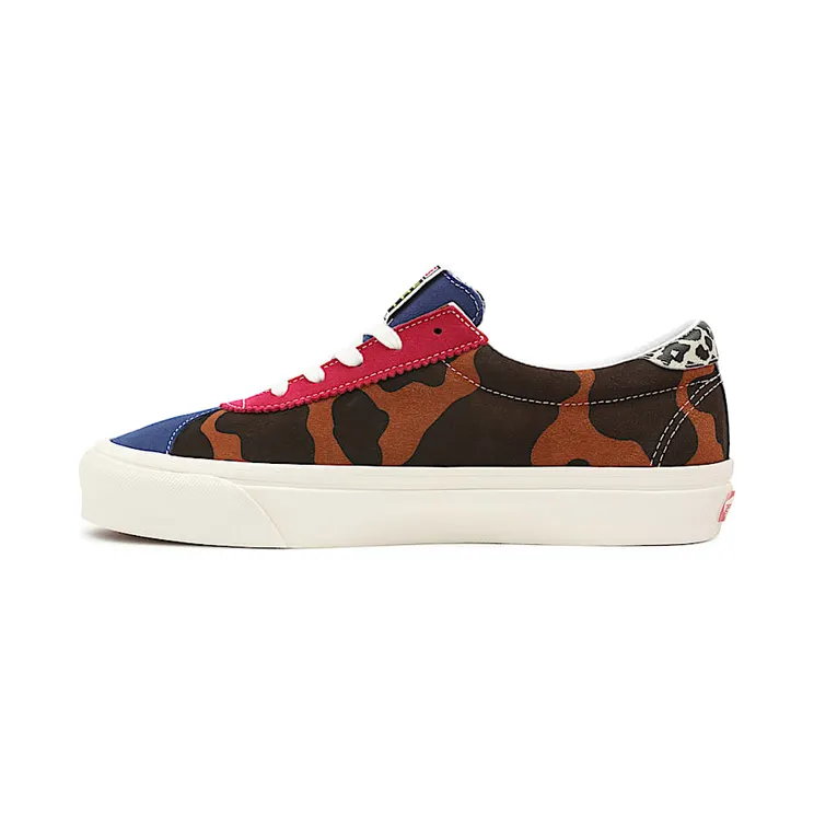 vans-style VN0A3WLQ96M
