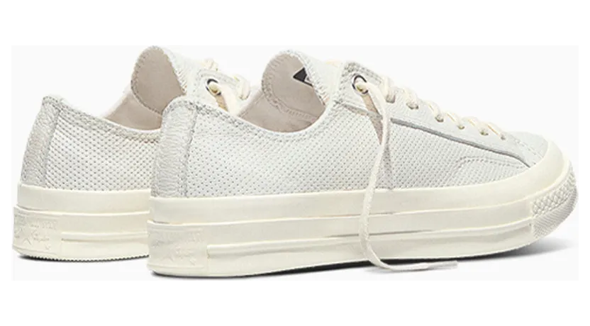 converse-chuck-taylor-all-star A18849C