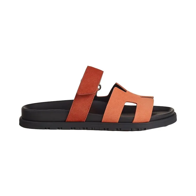 Hermes Chypre Sandal Rose Bois De Santal / Rouge De Turin Calfskin Leather (H222297Z 9J355)