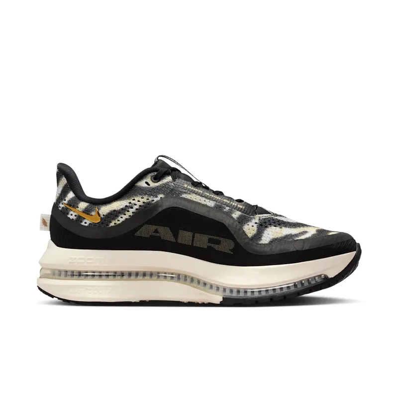 Nike Pegasus Black/Phantom/Dark Hazel/Metallic Gold (IQ0368-010)