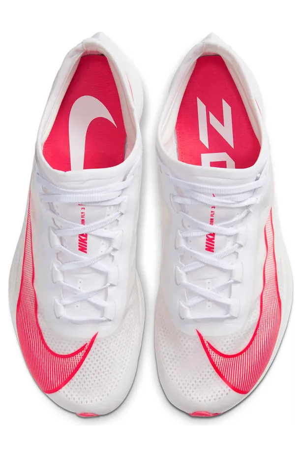 nike-zoom AT8240-101