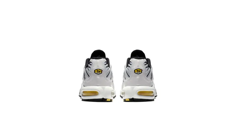 Nike Air Max Plus Shark (White) White/White-Black (AJ6311-100)