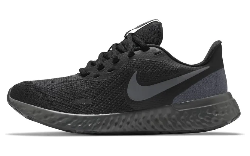 Nike Revolution 5 Schwarz (BQ3207-001)