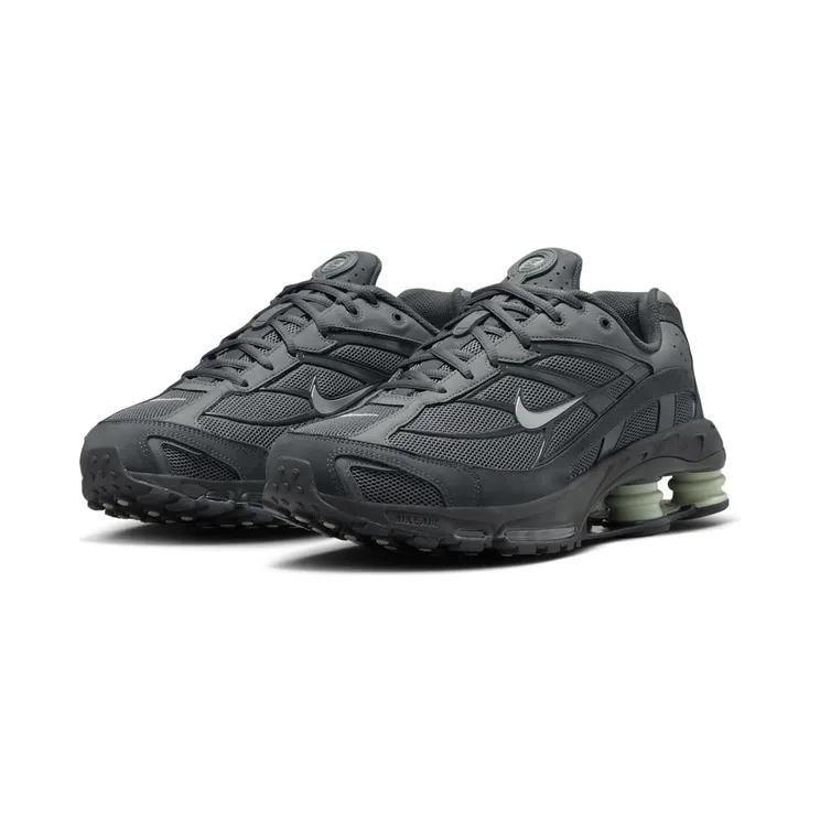 nike-shox HV2540-001