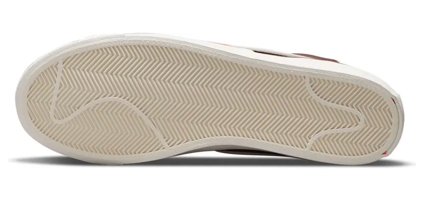 nike-blazer DA7233-200