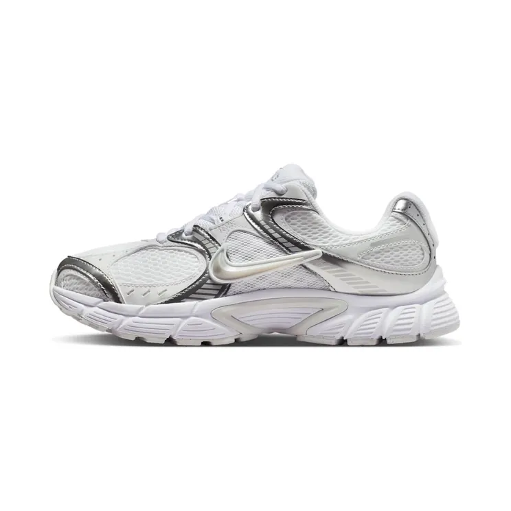 Nike V5 RNR “White / Metallic Platinum / Pure Platinum / Metallic Silver” (HQ7901-112)