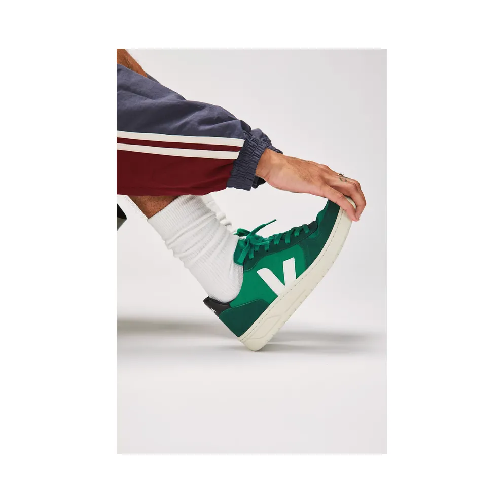 Veja V-10 Suede (VX0303671A)