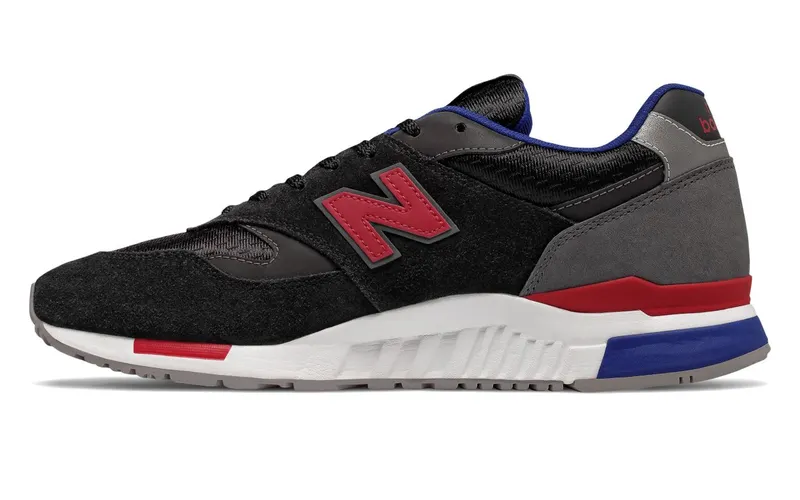 New Balance 840 “Black/Blue/Red” (ML840-BB)