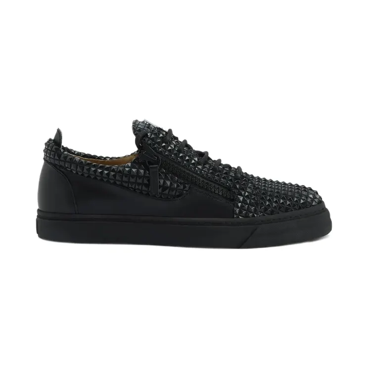 Giuseppe Zanotti The Manhattan “Black” (RU50031H02)