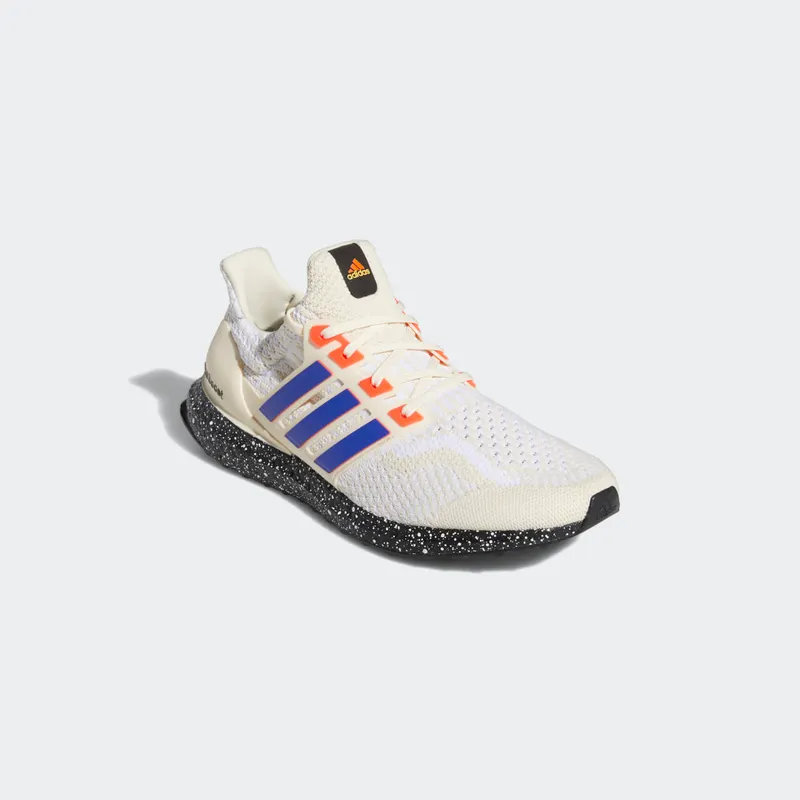 adidas Ultraboost 5.0 DNA Wonder White / Sonic Ink / Solar Red (GV7713)