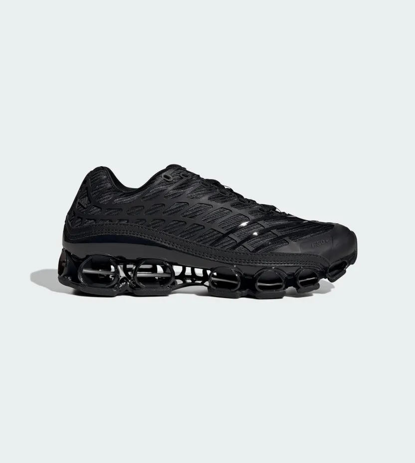Adidas MEGARIDE F50 SCHOENEN Core Black / Core Black / Iron Metallic (HQ9343)