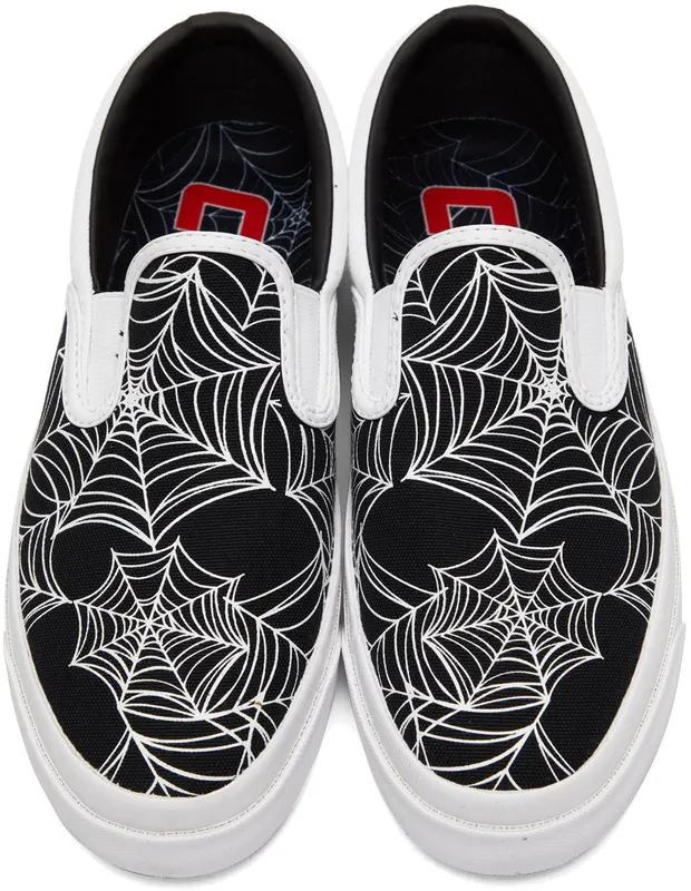 Converse Black & White Roll Up One Star CC Pro Slip-On (170941C)