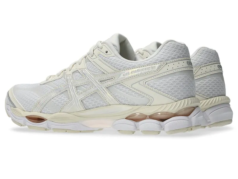 ASICS GEL-CUMULUS 16 “White / Cream” (1203A887-100)