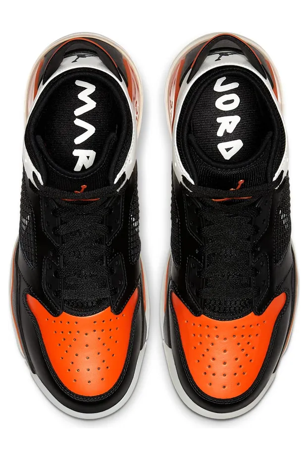 jordan-mars-270 CD7070-008