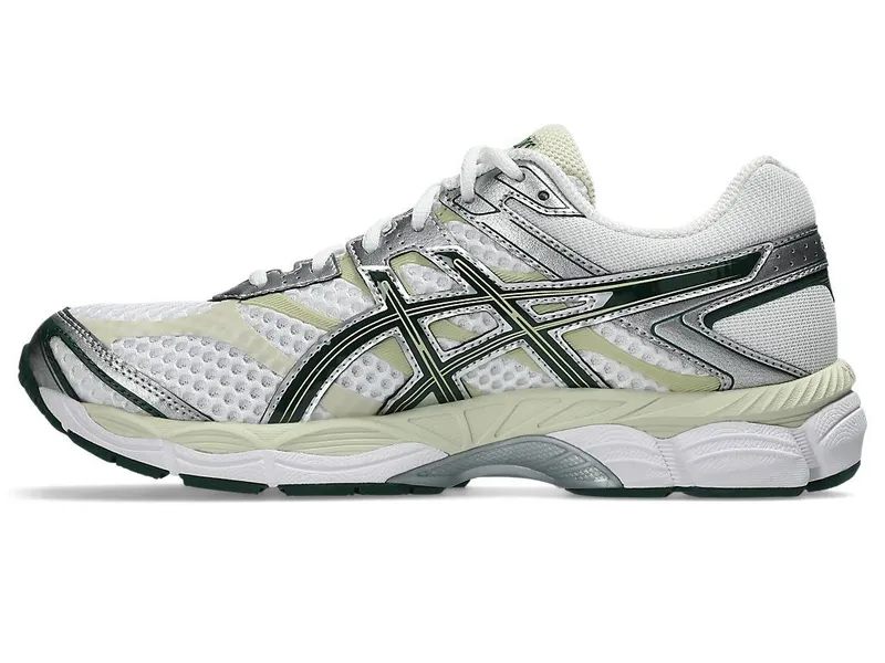 ASICS GEL-CUMULUS 16 “White / Forest Night” (1203A733-105)