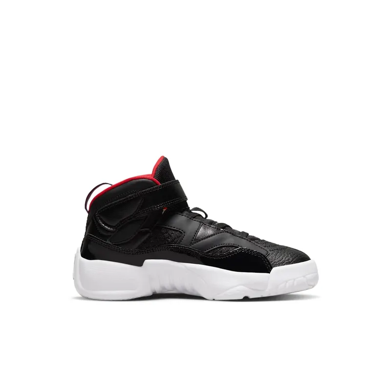 Jumpman Trey Two Younger Kids’ Black (DQ8432-001)