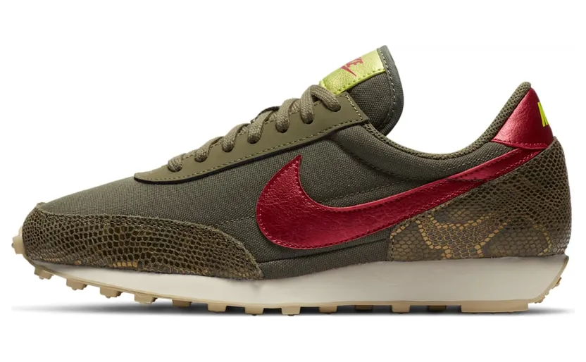 Nike Daybreak Medium Olive Worn Brick (CZ0464-200)