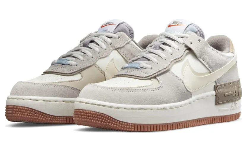 Air Force 1 Shadow Sail Pale Ivory (W) (DO7449-111)