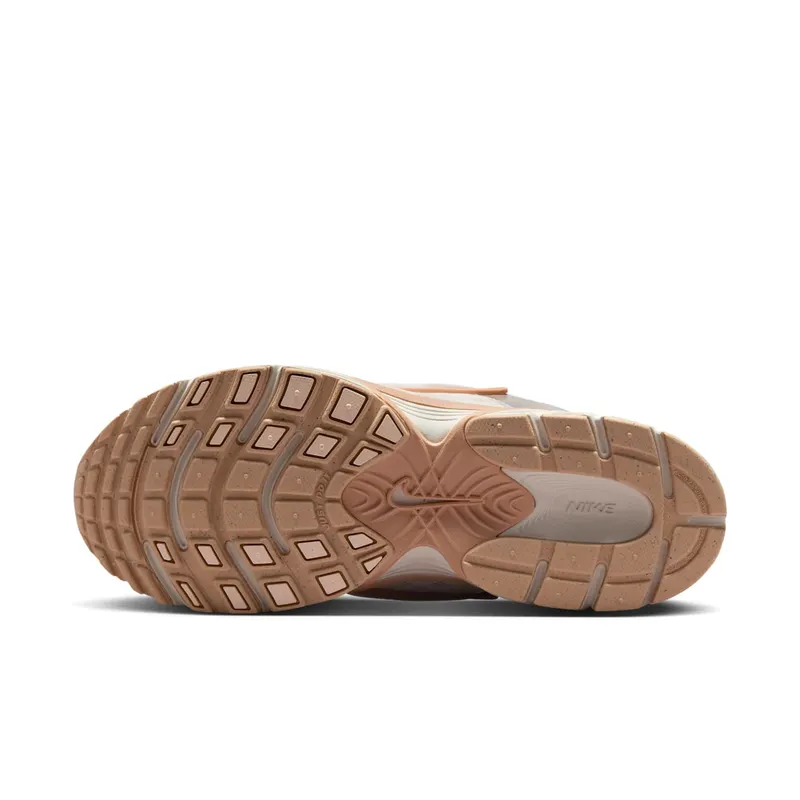 Nike V5 RNR Womens “Phantom Chalk Shimmer” (HQ7901-012)