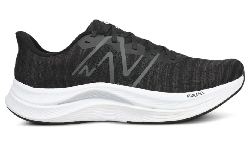 New Balance FuelCell Propel v4 Schwarz/Noir/Weiß/blanc (MFCPRLB4)