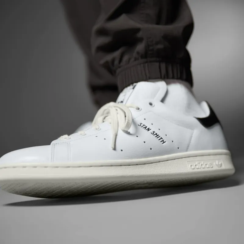 adidas Stan Smith Lux Crystal White / Off White / Core Black (HQ6785)