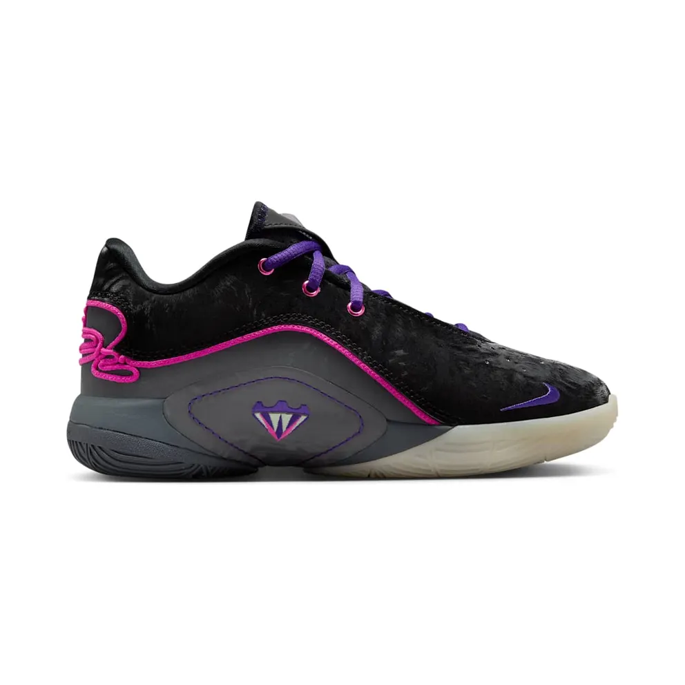 Nike LeBron 22 Blacklight (FV5636-001)