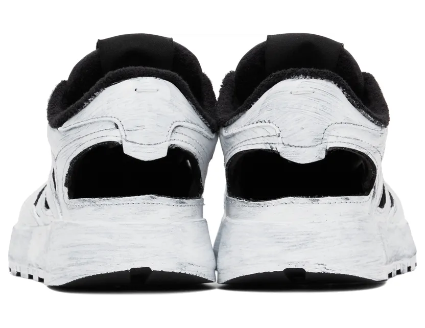 Maison Margiela White Reebok Edition Bianchetto Décortiqué Tabi Low Sneakers (S58WS0204 P4379) (2)