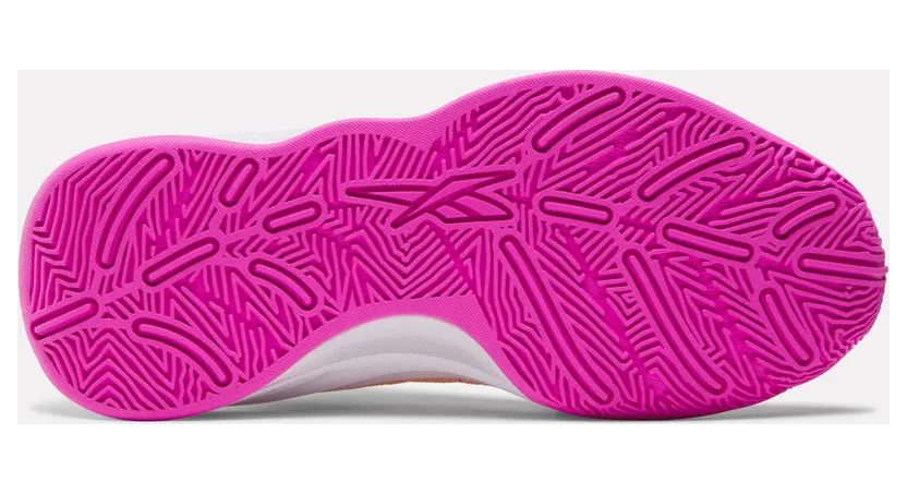 reebok-press-basketball 100256045