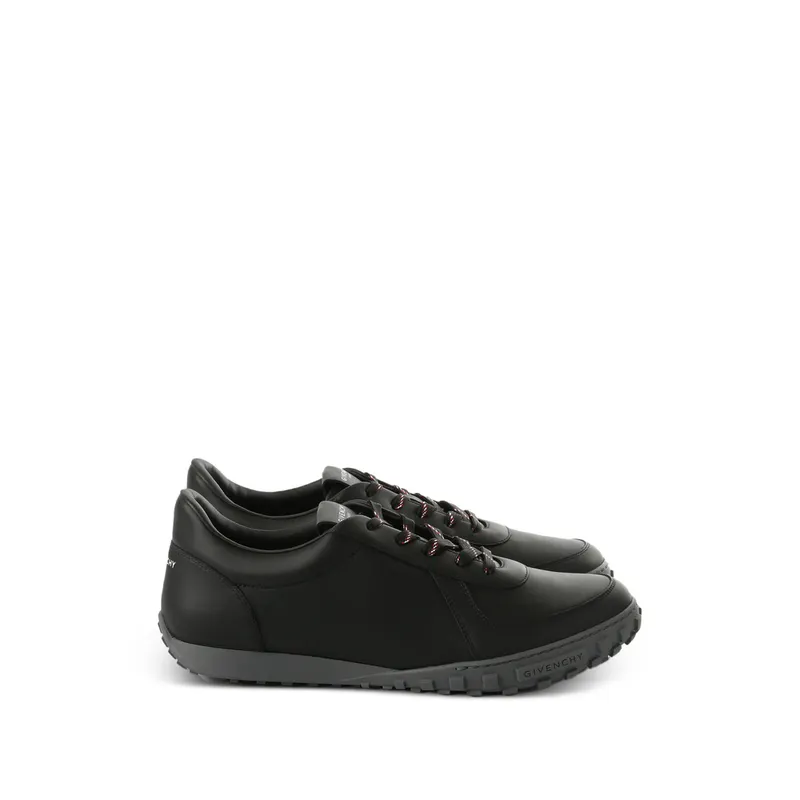 Givenchy Glide Logo “Black” (BH00B4H1X1 001)