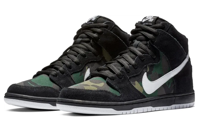 Nike SB Dunk High Camo
